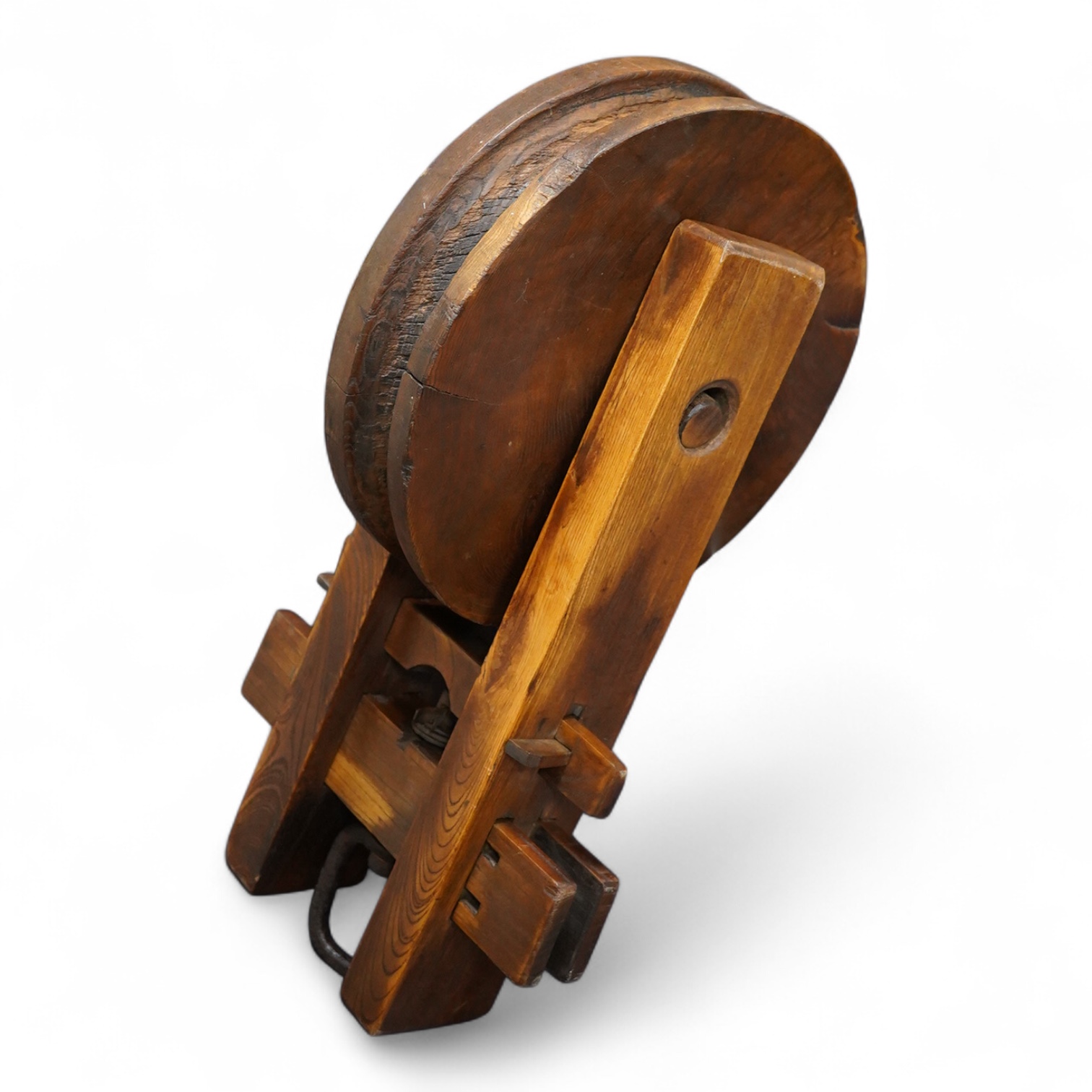 A large 19th century Japanese wood pulley, 62cm wide